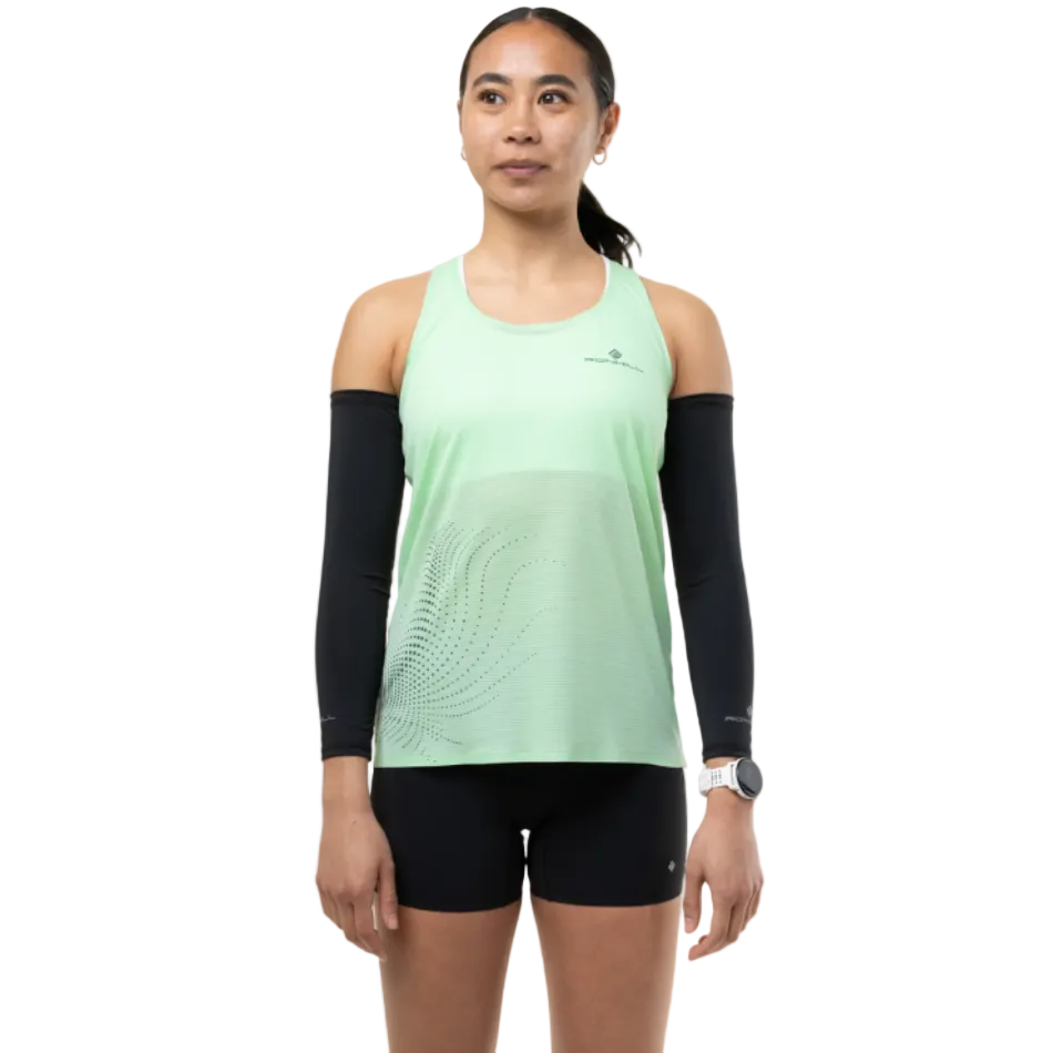 Ronhill Women's Tech Race Vest in Seafoam/Laurel SS26