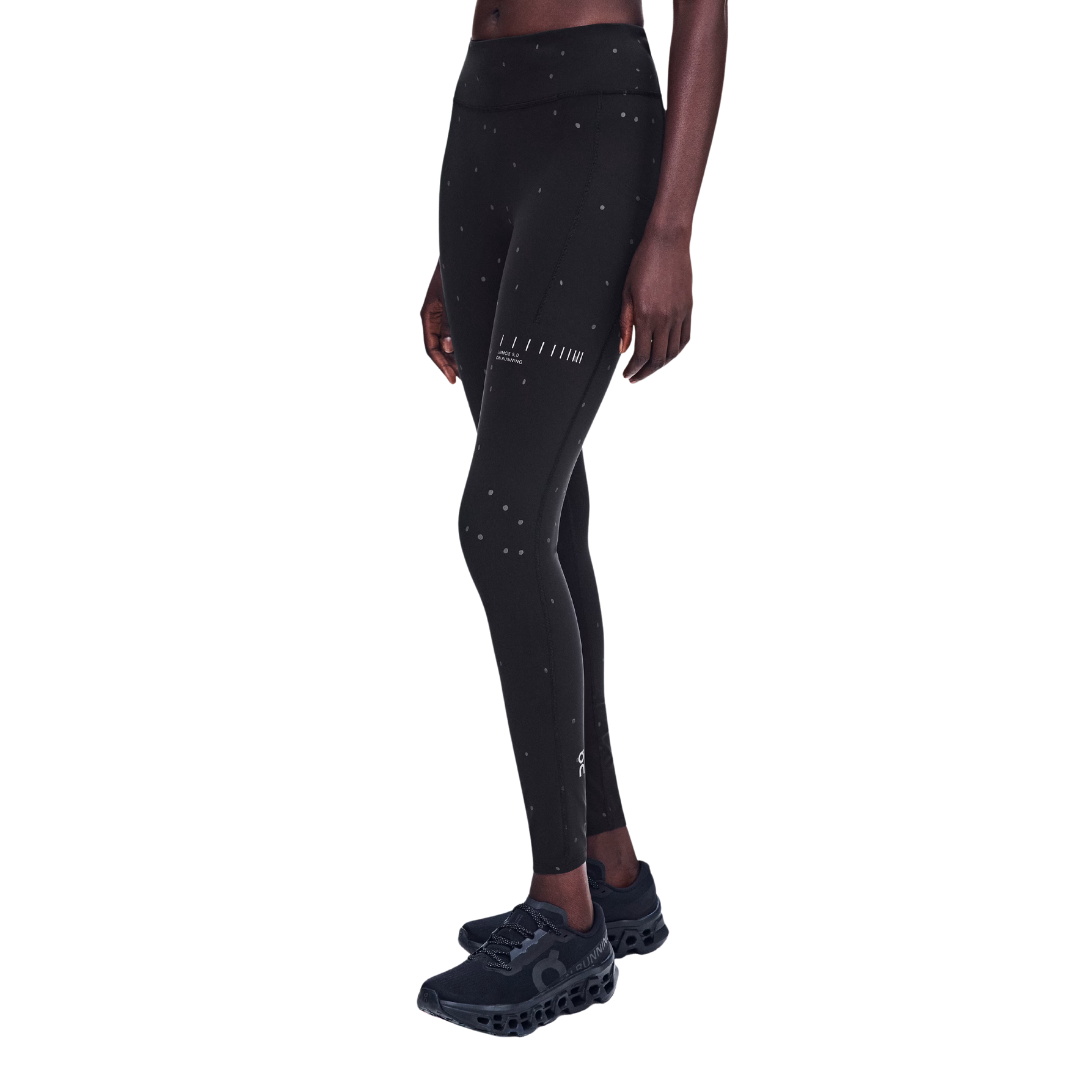 On Women's Performance Tights Lumos in Black/Eclipse AW26