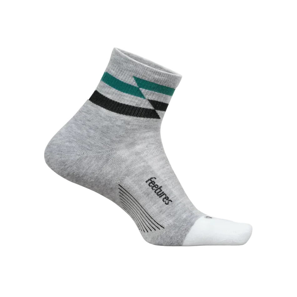 Feetures Unisex Elite Max Cushion Quarter Socks in Gray Track AW26