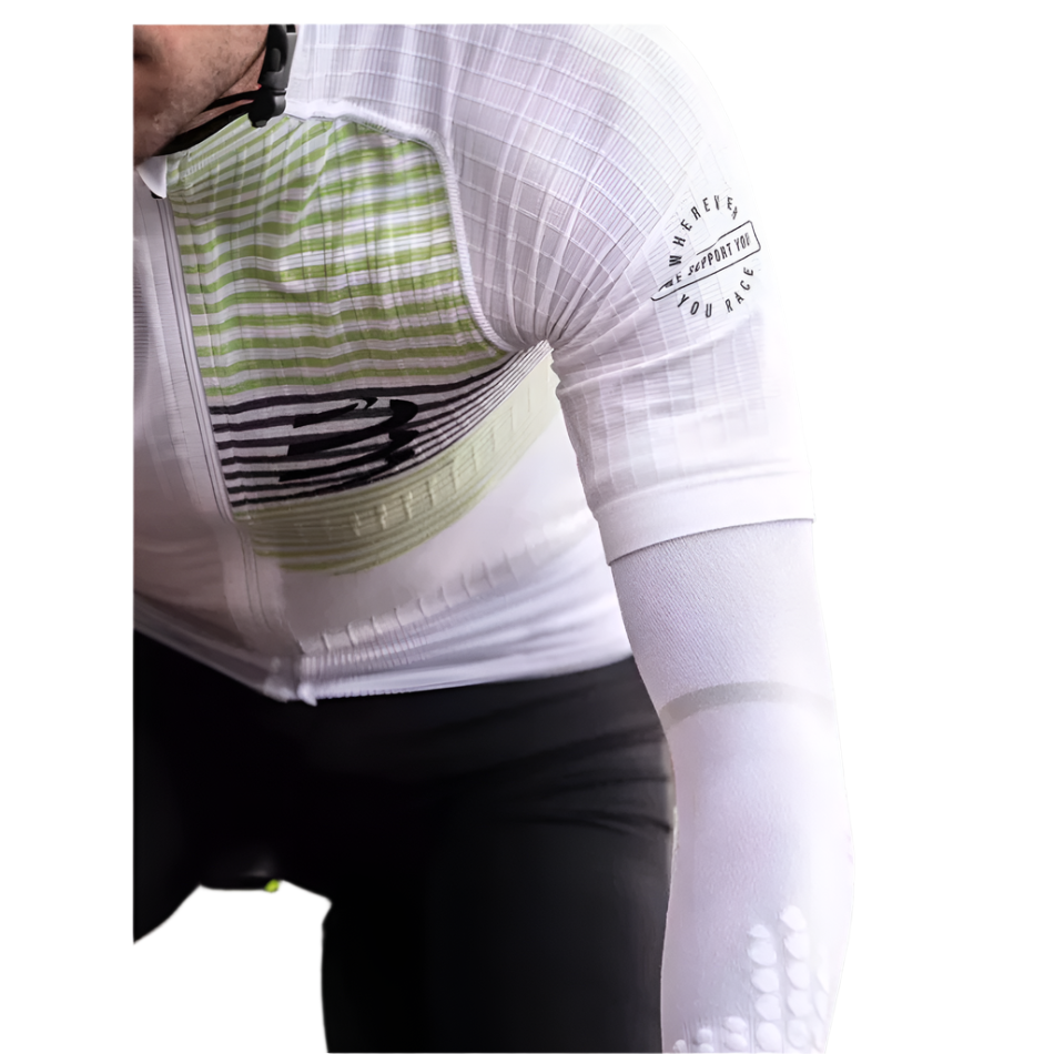 Compressport Unisex ArmForce Ultralight Arm Sleeves in White