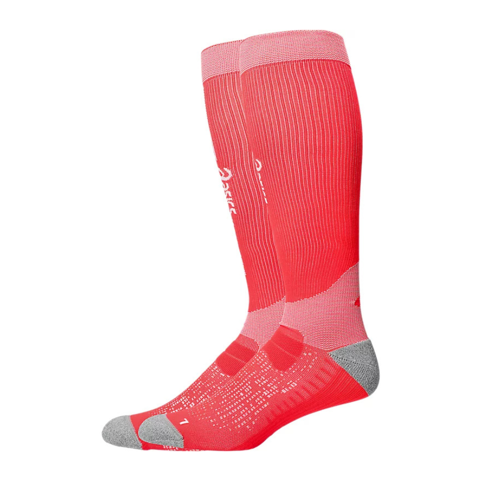 ASICS Unisex PERFORMANCE RUN COMPRESSION SOCK in Flash Red AW25