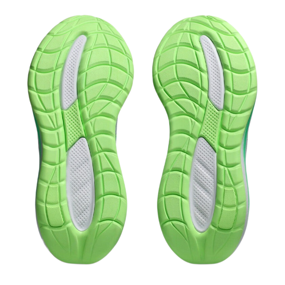 Up & Running ASICS GEL-CUMULUS 28 running shoes in cold moss and vital green, showing the FLUIDRIDE outsole tread.