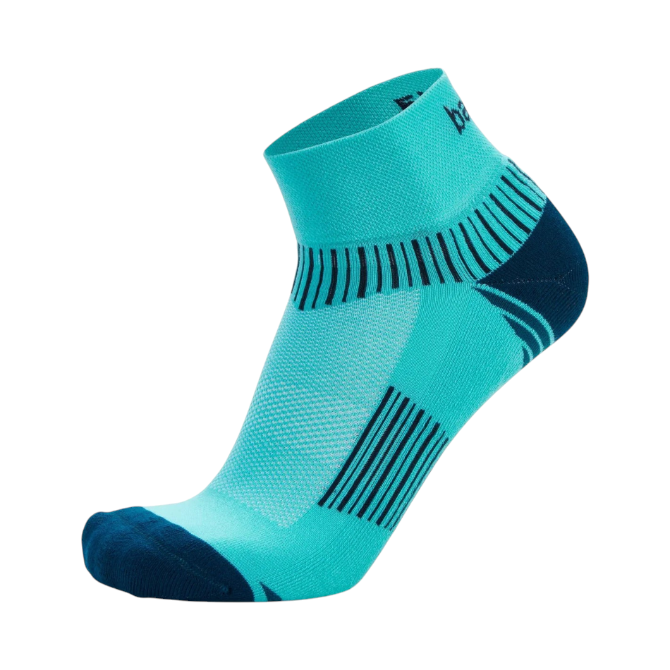 Up & Running Balega Enduro Quarter running sock in teal with medium cushioning and moisture-wicking Drynamix fabric.