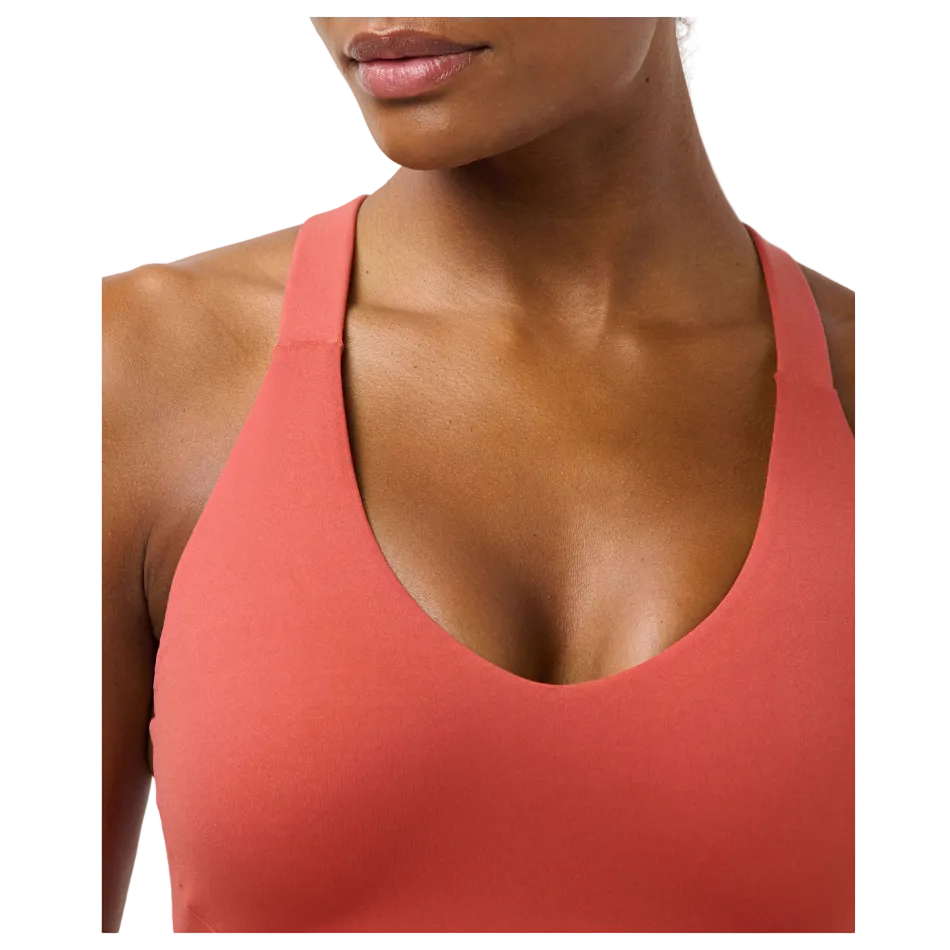 Sweaty Betty Power Pulse Bra in Terrazzo Red, close up model