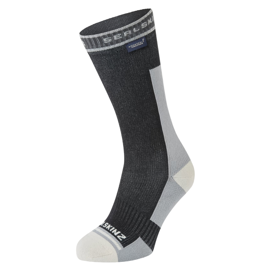 Sealskinz Unisex Holverstone Waterproof Mid Length Lightweight Running Sock in Black AW25