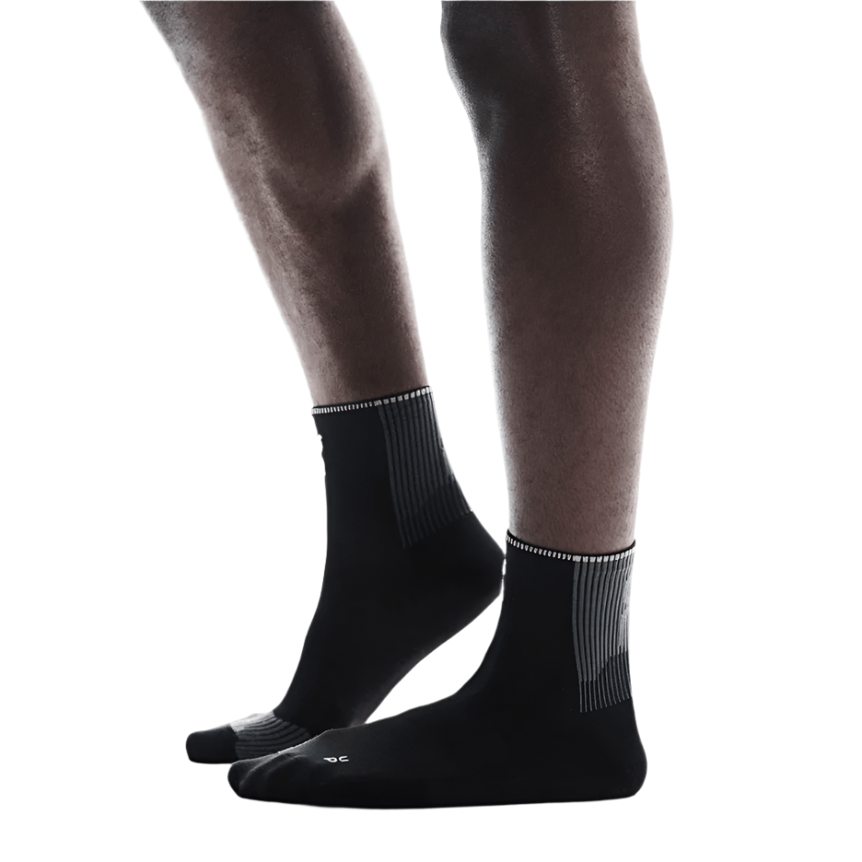 On Accessories On Unisex Performance Run Sock Mid Rise SS25 - Up and Running