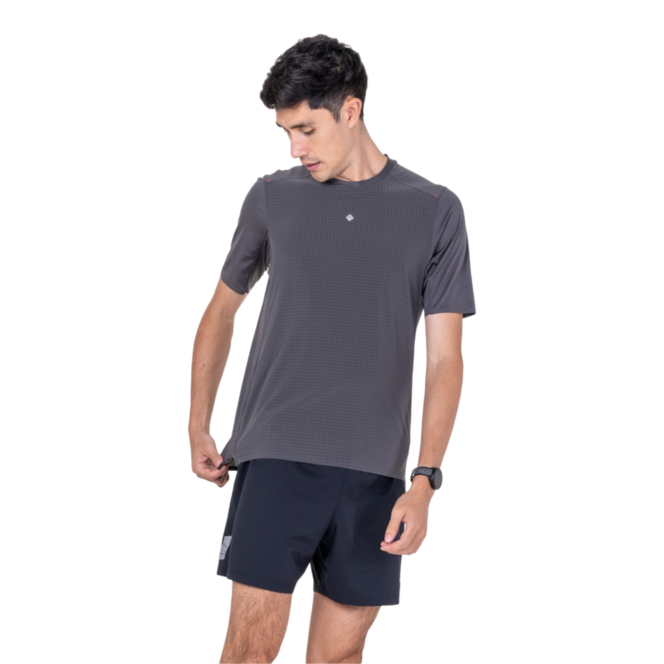 Up & Running Ronhill Men's Tech All-Terrain short-sleeved running tee in oxide grey with a textured grid pattern